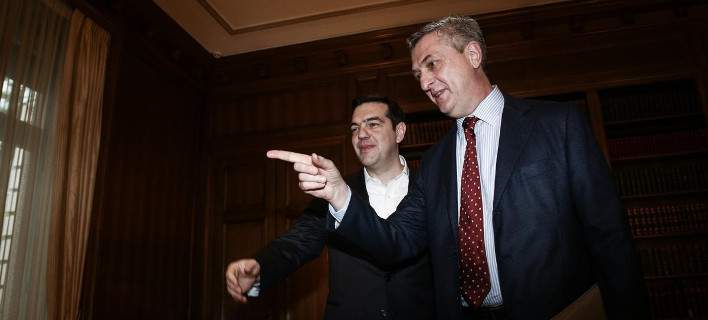 Τσίπρας με τον ύπατο αρμοστή του ΟΗΕ: Οχι σε μονομερείς ενέργειες στο προσφυγικό